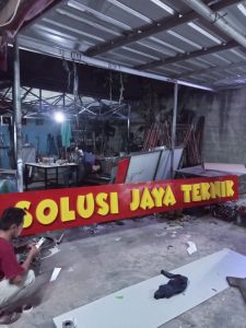 jasa pembuatan huruf timbul